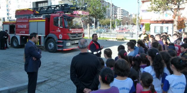 Bafra Gençlik Merkezinde Yangın Tatbikatı Yapıldı