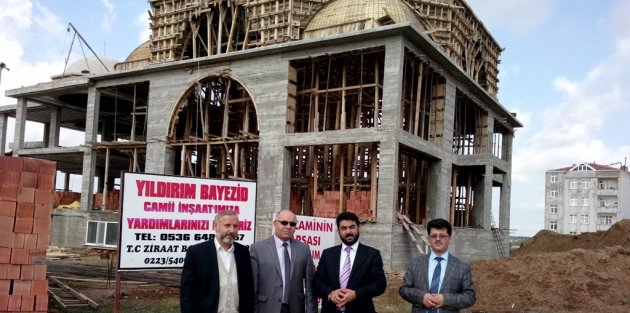 Bafra Müftüsü İsmail Çiçek Camii İnşaatlarını Gezdi