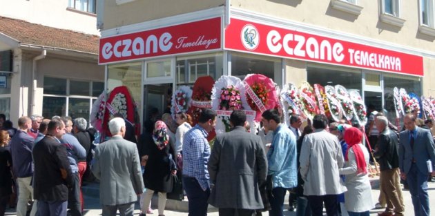 BAFRA’DA ‘ECZANE TEMELKAYA’ HİZMETE AÇILDI