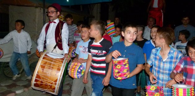 Bafra'da, Sele Sepet Top Kandil Şenliği Coşkuyla Kutlandı