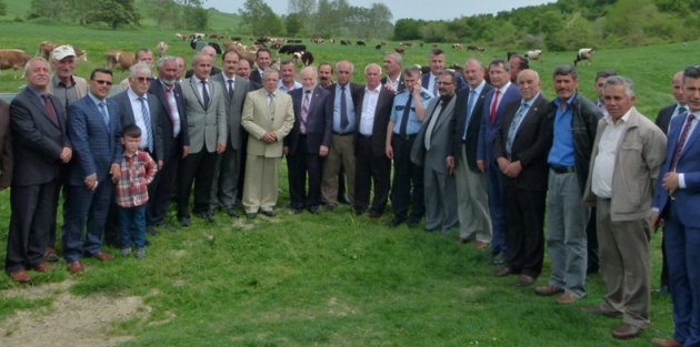 BAFRA'NIN YAKINTAŞ  MAHALLESİNDE  TESCİLLİ MERANIN AÇILIŞI YAPILDI