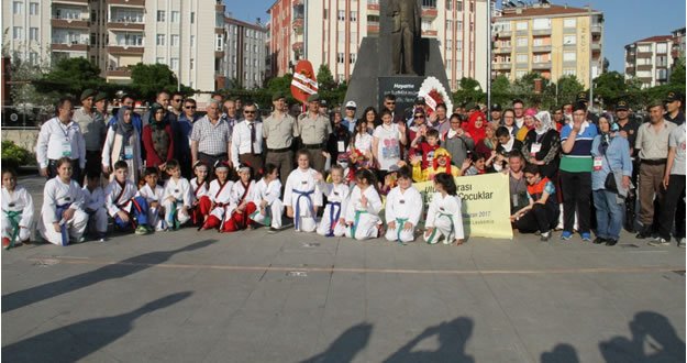 Bafra’da Uluslararası 16. Lösemili Çocuklar Haftası