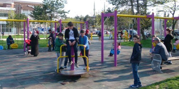 BAFRA’YA BAHAR ERKEN GELDİ