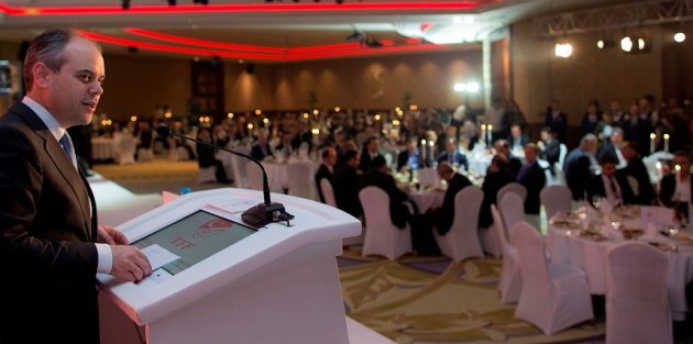 Bakan Çağatay Kılıç, FIFA Kokart Töreninde önemli mesajlar verdi