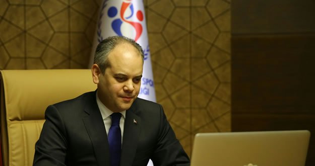 BAKAN ÇAĞATAY KILIÇ’TAN SAMSUNSPOR İÇİN DÜZENLENEN ‘BU AŞKIN KAHRAMANI SENSİN’ PROJESİNE DESTEK