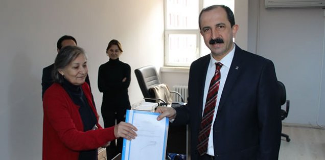 Başkan Muharrem Göksel mazbatasını aldı