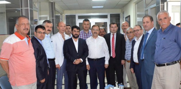 BAŞKAN ŞAHİN BELEDİYE PERSONELİ İLE BAYRAMLAŞTI