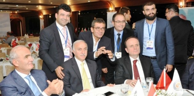 BAŞKAN YILMAZ OLİMPİYAT KOMİTESİNE AKŞAM YEMEĞİ VERDİ