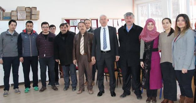 Başkandan UYAR’dan Yeni Okul Müdürüne Hayırlı Olsun Ziyareti