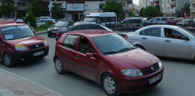 BAYRAM ÖNCESİ TRAFİK ÇİLESİ