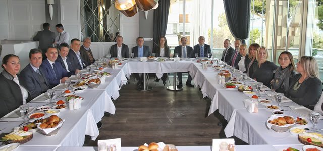 Çiğdem Karaaslan; İş Dünyası Temsilcileriyle Buluştu