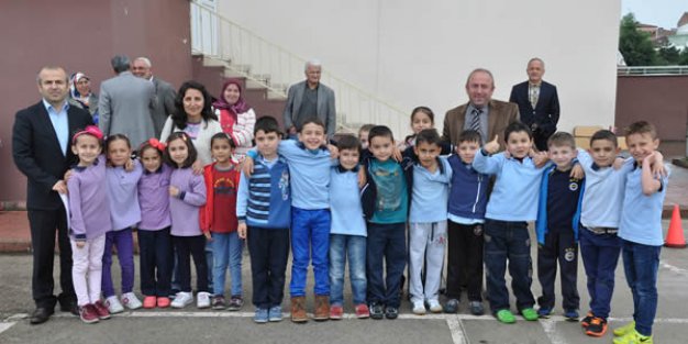 ÇOCUKLAR ÇOCUKLUĞUNU YAŞADI