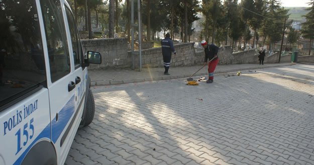 Çöp kamyonunda patlama: 2 yaralı