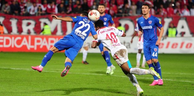 DOKUZ KİŞİ KALAN  KARABÜKSPOR'U YENEMEDIK 0-0