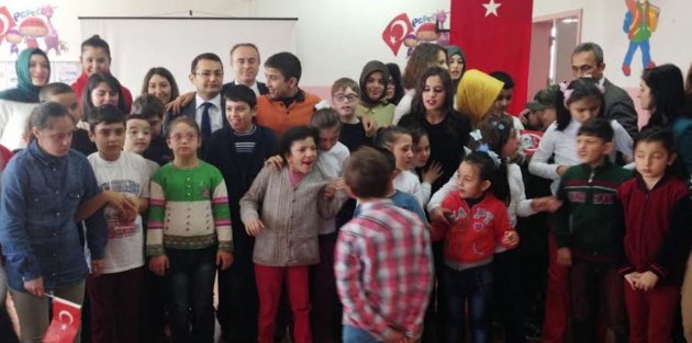 Engelli Öğrenciler Cumhuriyetin 91. Yılını Kutladı
