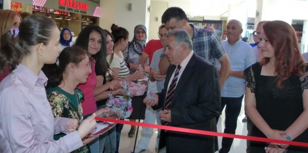 ENGELLİLERDEN EL EMEĞİ, GÖZ NURU SERGİSİ