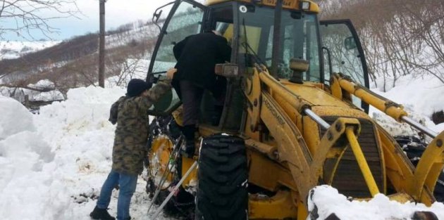 Evde Mahsur Kalan Hastaya Belediye Ekipleri Ulaştı