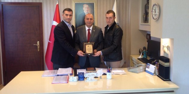 HAKEMLERDEN MÜDÜR ÖZYURT'A TEŞEKKÜR ZİYARETİ