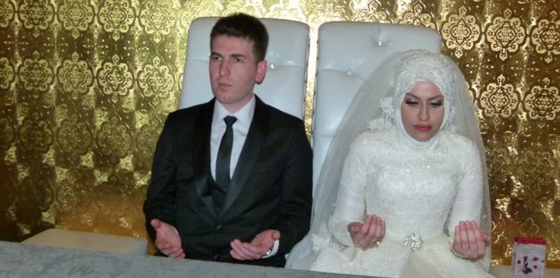 İLHAN VE ÇOBAN AİLESİNİN MUTLU GÜNÜ