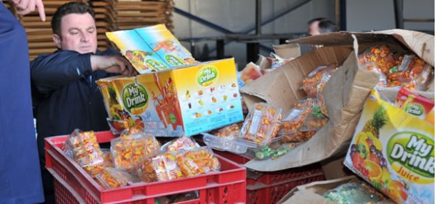 İlkadım’da Zehir Tacirlerine Baskın