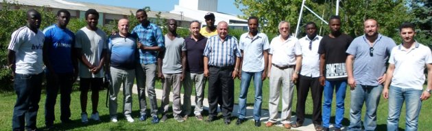 İŞADAMI AHMET AYDIN, AFRİKALI ÖĞRENCİLERİ AĞIRLADI