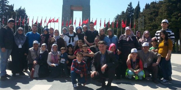 İSTANBULDAKİ DÜZKÖYLÜLER DERNEĞİ’NDEN ÇANAKKALE ZİYARETİ