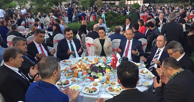 KARAASLAN İSTANBUL'DA SAMSUNLULARLA BULUŞTU