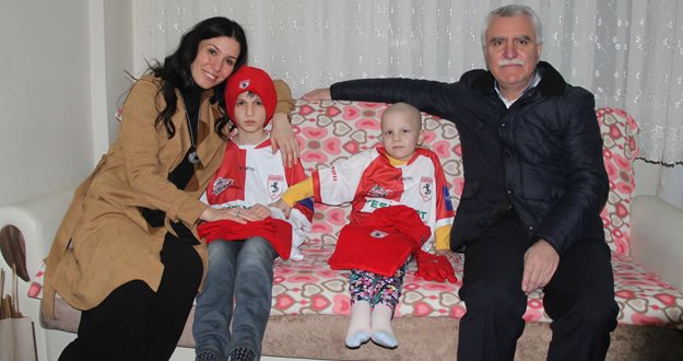 KARAASLAN'DAN SAMSUNSPOR AŞIĞI YAĞMUR'U ZİYARET