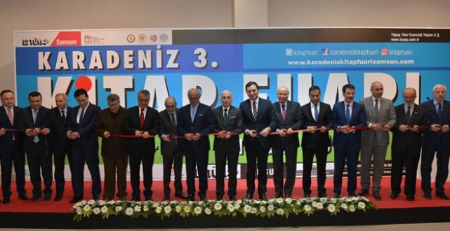 KARADENİZ 3. KİTAP FUARI VALİ ŞAHİN’İN KATILIMIYLA AÇILDI