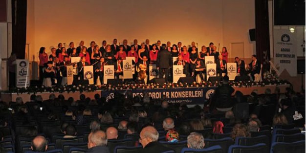 KARDEŞ KOROLAR BAFRA'DA KONSER VERDİ