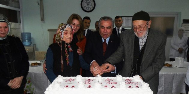 KAYMAKAM ARSLAN HUZUREVİ VE MEDİBAFRA HASTANESİNİ ZİYARET ETTİ