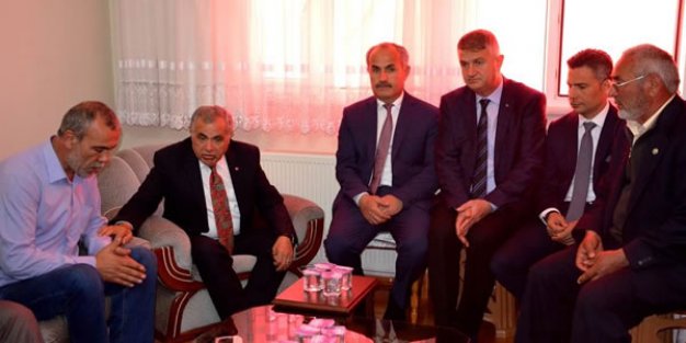 Kaymakam Halis Arslan’dan Şehit Evine Taziye Ziyareti