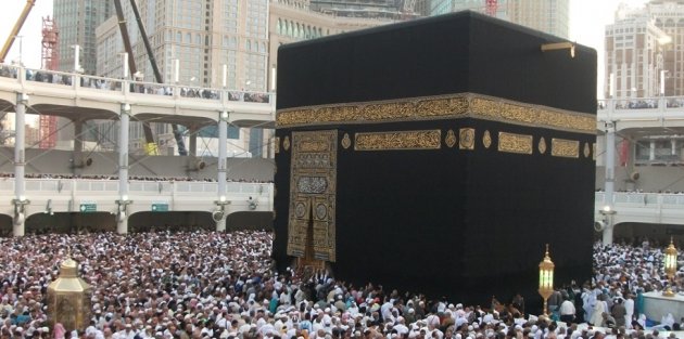 KUR’AN NESLİ GÖNÜLLÜLERİ OLARAK BENİ KÂBE’YE TELBİYE GÖTÜRDÜ