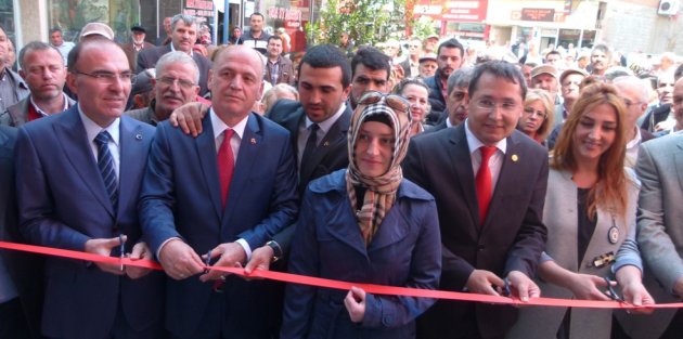 MHP BAFRA TEŞKİLATI  SEÇİM İLETİŞİM MERKEZİNİ  DUALARLA AÇTI