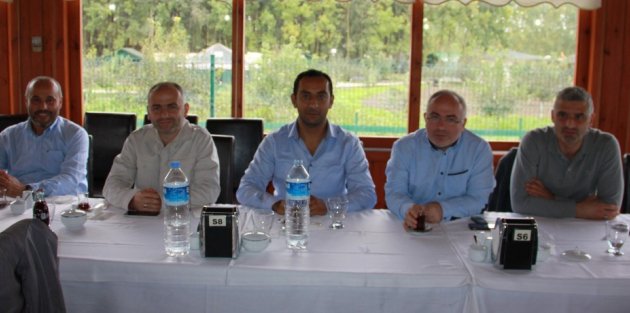 MİDİLLİ'DE KAHVALTILI HAFTA SONU TOPLANTISI