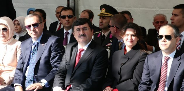 “Milletimiz Birlik İçinde Geleceğe Yürüyüşünü Sürdürecektir”