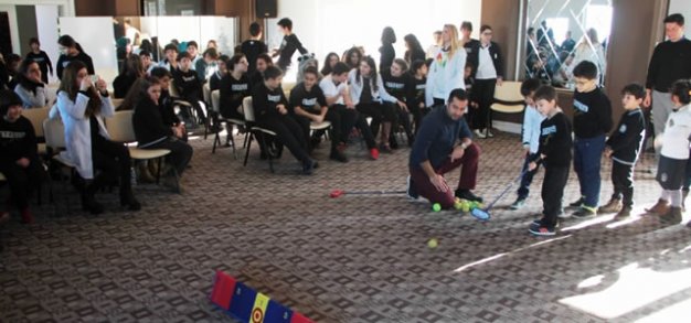 Minik Öğrenciler Golf Sporu ile Tanıştı