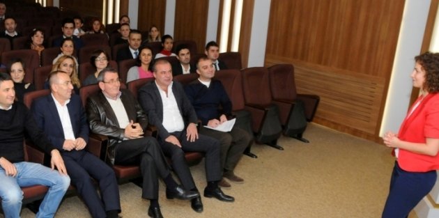 ODA PERSONELİNE, MÜŞTERİ İLİŞKİLERİ YÖNETİMİ EĞİTİMİ