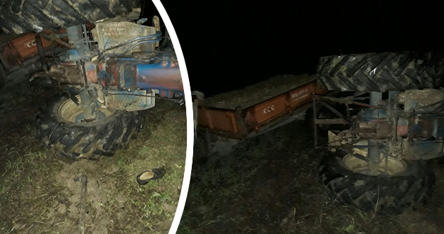 Saman Yüklü Trakör Devrildi