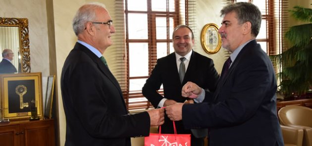 Samsun ile Polonya arası ticari köprü kuruluyor