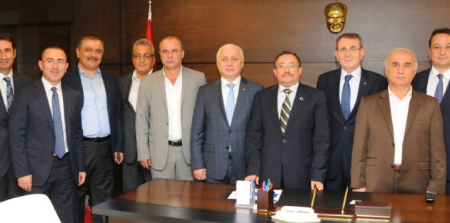 SAMSUN TSO YÖNETİMİ’NDEN KAYMAKAM ATLAMAZ’A “HAYIRLI OLSUN” ZİYARETİ