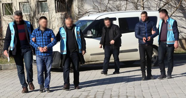 Samsun'da silahlı bıçaklı kavga: 2 yaralı