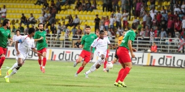 SAMSUNSPOR YİNE GERİDEN GELDİ:2-2