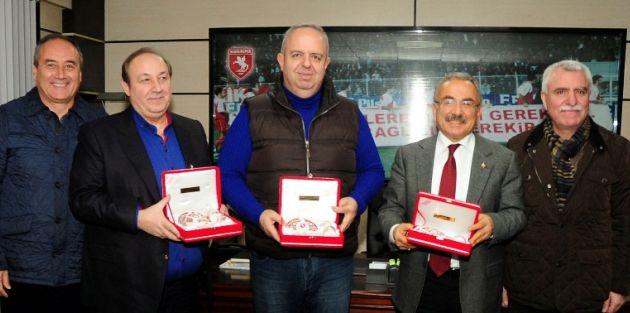 SAMSUNSPOR'A NEZAKET ZİYARETİ