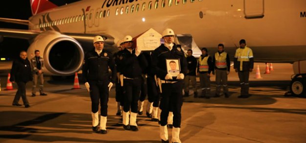 ŞEHİDİMİZİN NAAŞI SAMSUN'A GELDİ