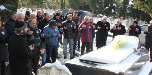 SEVENLERİ ALİ BABA'YI UNUTMADI