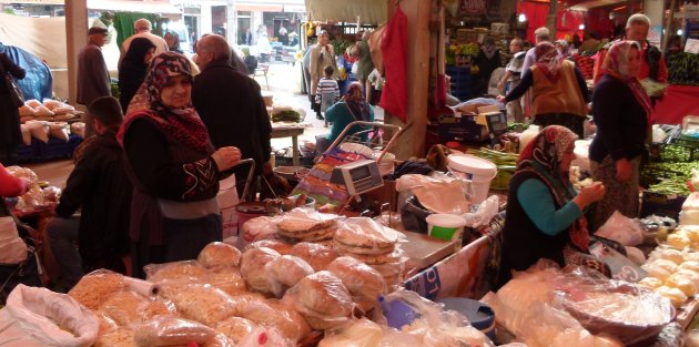 Soğuk Hava Çarşı Pazarı da vurdu