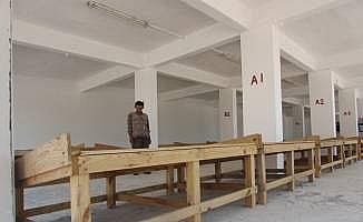 Kavak'ta kapalı sebze pazarı çalışması