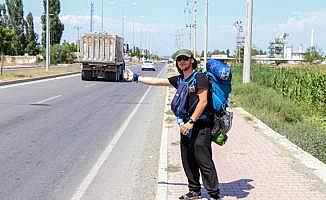 Otostopla Orta Asya'yı gezecek