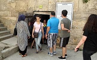 Tarihi cezaevini iki ayda 100 bin kişi ziyaret etti